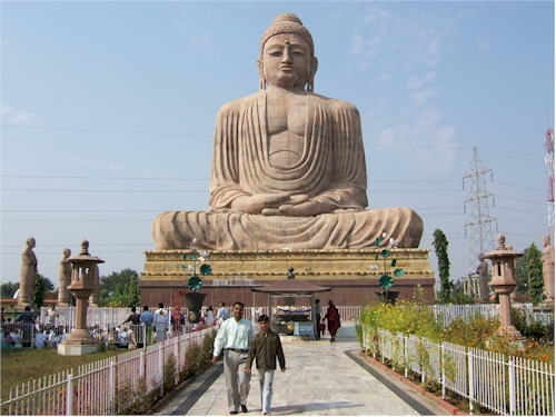 patung bodhgaya